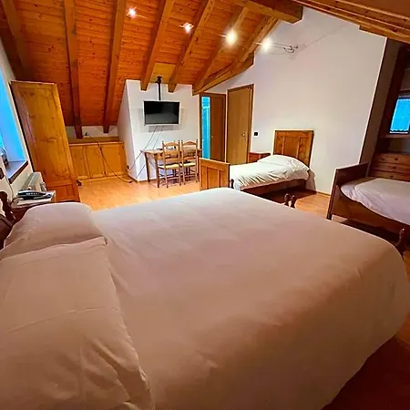Hotel Nuoitas Forni di Sopra