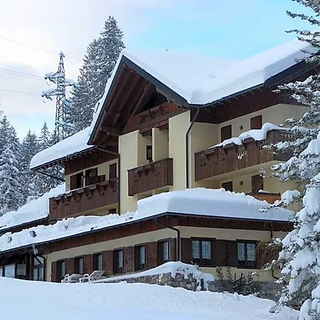 Hotel Nuoitas Forni di Sopra